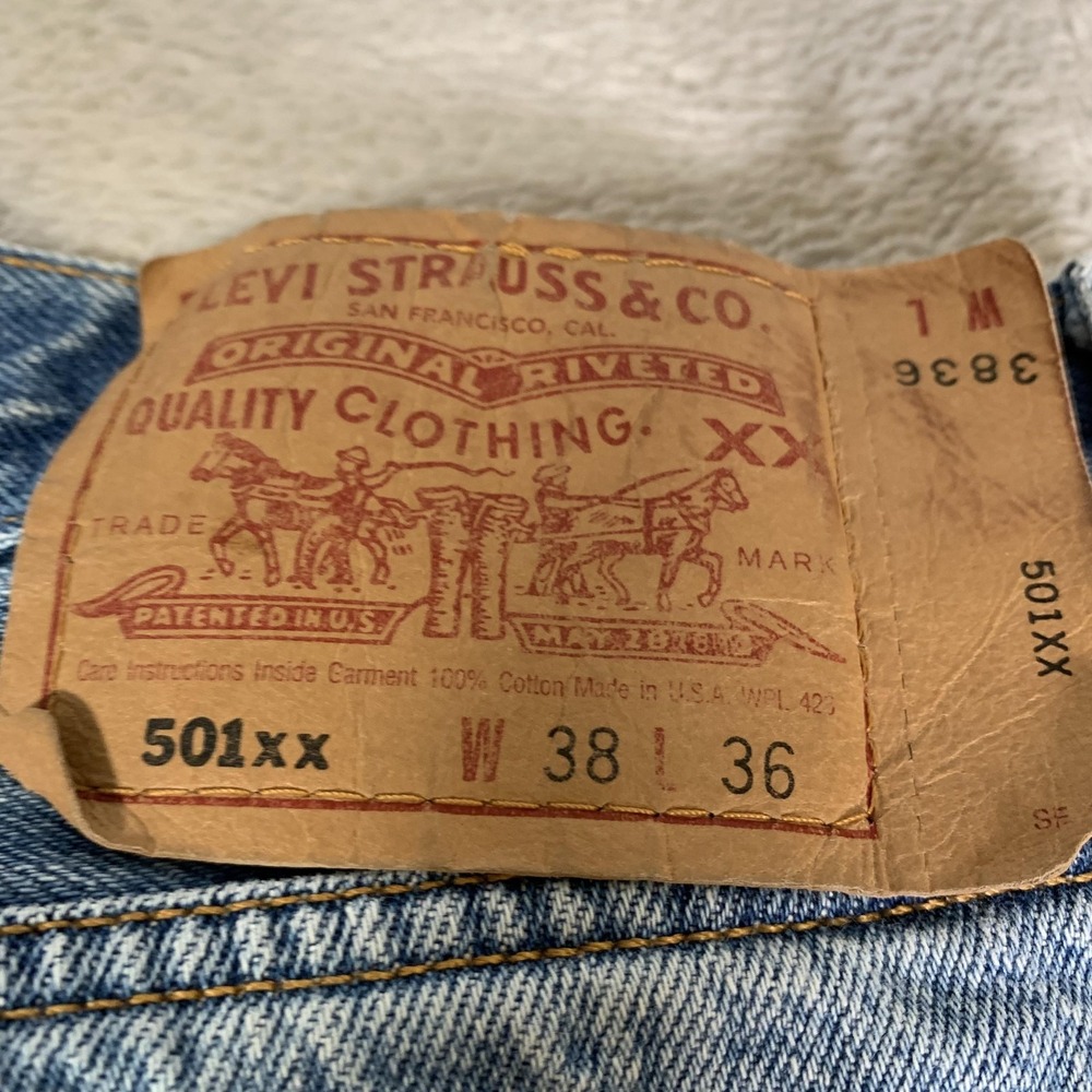 Vintage Levis 501xx Jeans Mens 35x33(Tag 38x36) Blue Light Straight USA Made 90s - Picture 16 of 16